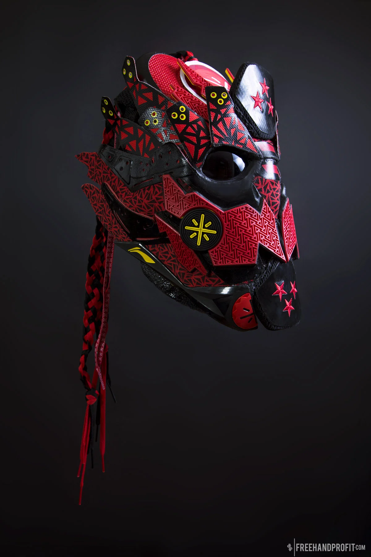 No.119 : WoW 4 Screw Mask — FREEHAND PROFIT